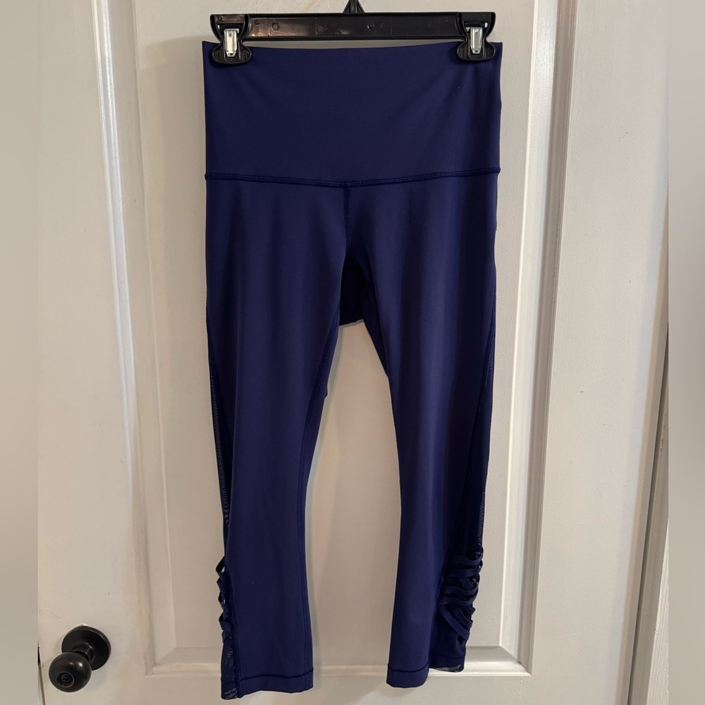 Lululemon Minimalist Crop Hero Blue